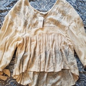NWT American Eagle flowy top